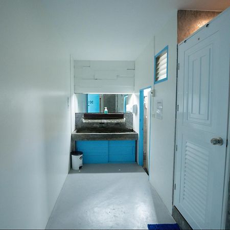 The Hangout Hostel Ao Nang Bagian luar foto