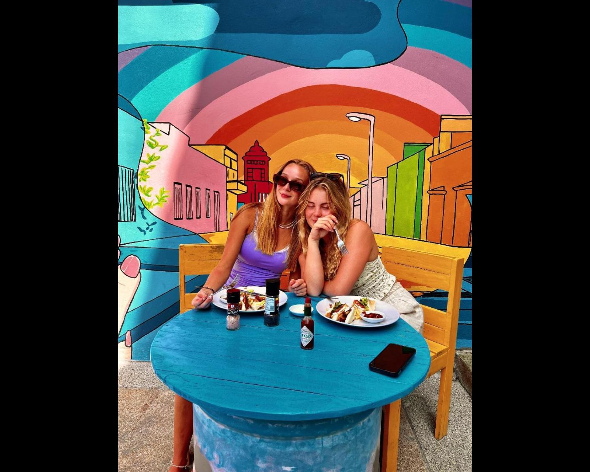 The Hangout Hostel Ao Nang Bagian luar foto