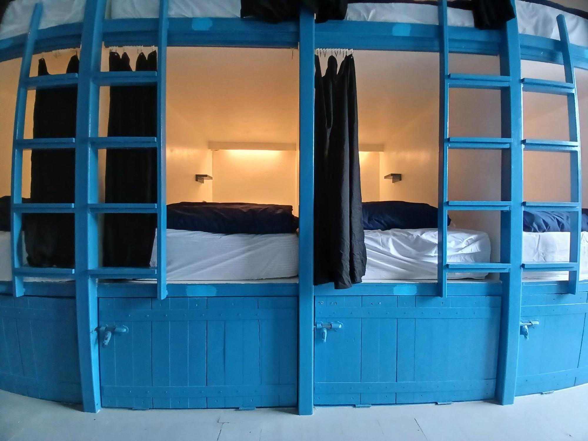 The Hangout Hostel Ao Nang Bagian luar foto